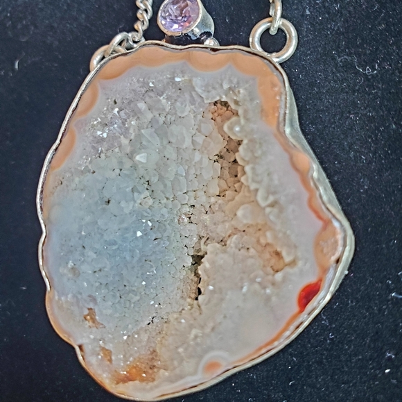 New Agate Geode Druzy and Amethyst Silver Necklace - Picture 3 of 16